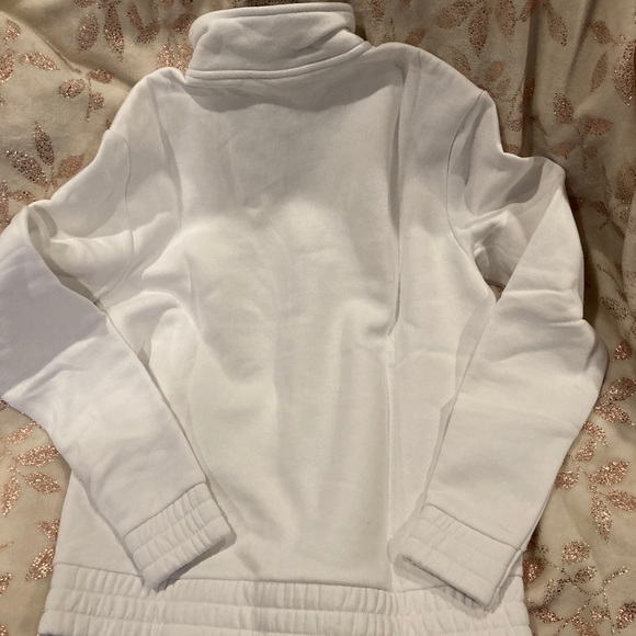 COPY - Small zip up sweater - Picture 3 of 3